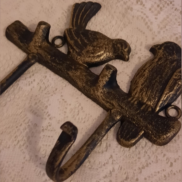 Iron Key Ring Birds On Branch 2 Hooks - Picture 2 of 4